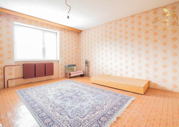 REZERVOVANÉ - Rodinný dom s rozľahlým slnečným pozemkom