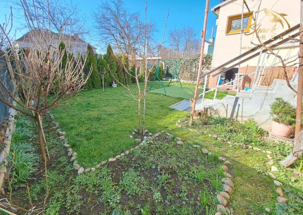 REZERVOVANÉ I Rodinný dom s veľkým potenciálom v centre Piešťan