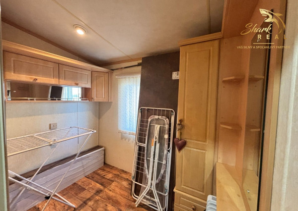 Záhrada s mobilným domčekom