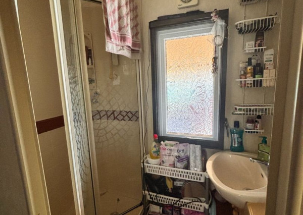 Záhrada s mobilným domčekom