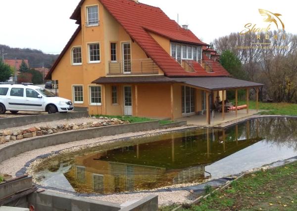 Na prenájom komerčné priestory v penzióne 