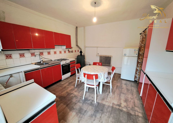 Rodinný dom s pozemkom vhodným na podnikanie