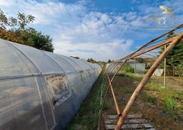 Rodinný dom s pozemkom vhodným na podnikanie