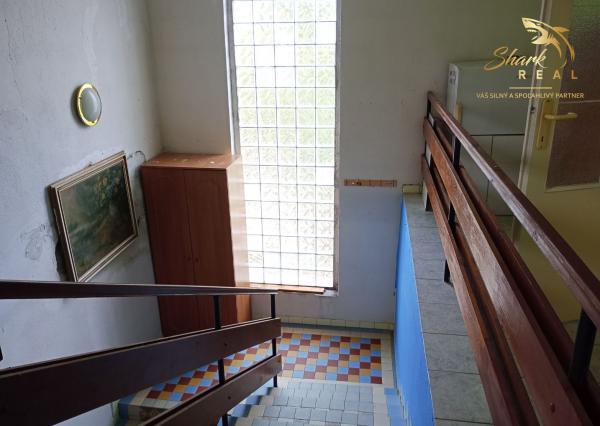 6-izbový rodinný dom v Kovarciach na bývanie i podnikanie