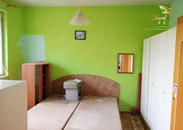 6-izbový rodinný dom v Kovarciach na bývanie i podnikanie