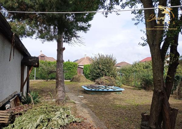 6-izbový rodinný dom v Kovarciach na bývanie i podnikanie