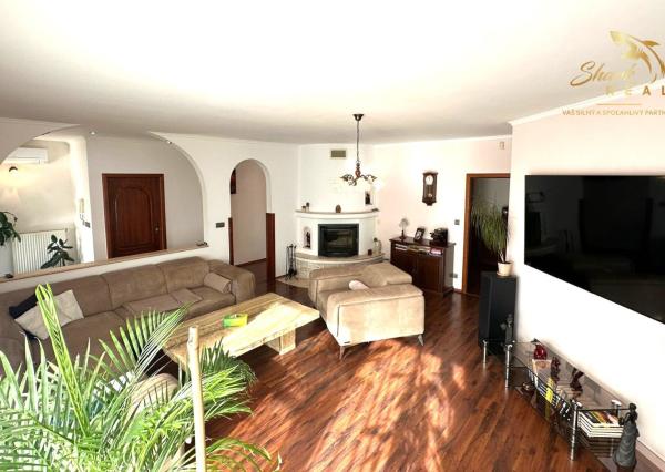 Krásny rodinný dom v centre Malaciek