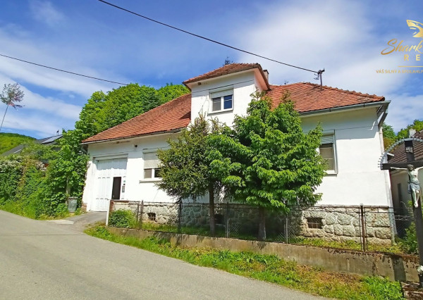 Nová cena! Zaujímavý rodinný dom v nádhernej prírode