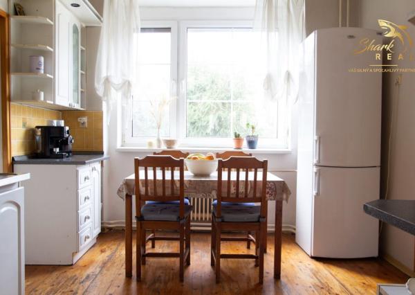 Nová cena! Zaujímavý rodinný dom v nádhernej prírode