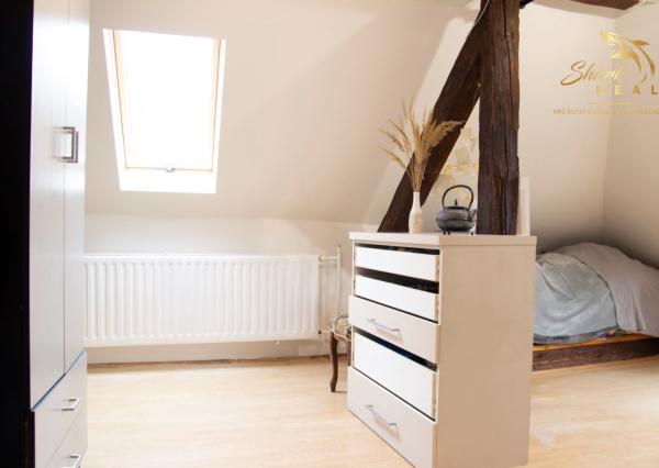 Nová cena! Zaujímavý rodinný dom v nádhernej prírode