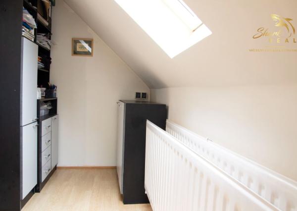 Nová cena! Zaujímavý rodinný dom v nádhernej prírode