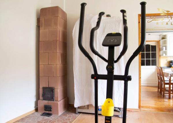 Nová cena! Zaujímavý rodinný dom v nádhernej prírode