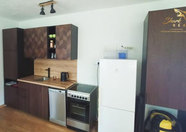 Jedinečná chata v lese, vhodná na investíciu