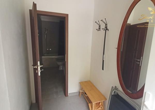 Jedinečná chata v lese, vhodná na investíciu