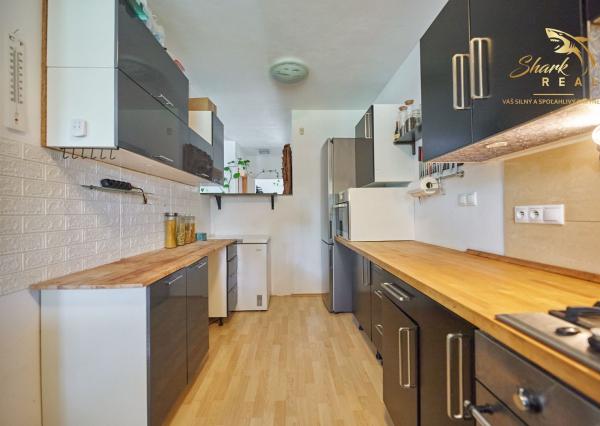 BEZKONKURENČNÁ CENA!  Slnečný 5-izbový rodinný dom na Slnečnej ulici