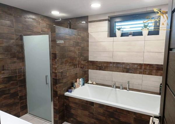 SHARK REAL ponúka výnimočná nehnuteľnosť s bazénom a pozemkom 2500m2