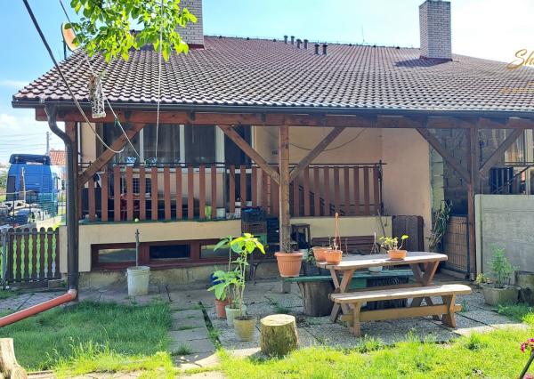 Rodinný dom na predaj + vizualizácia