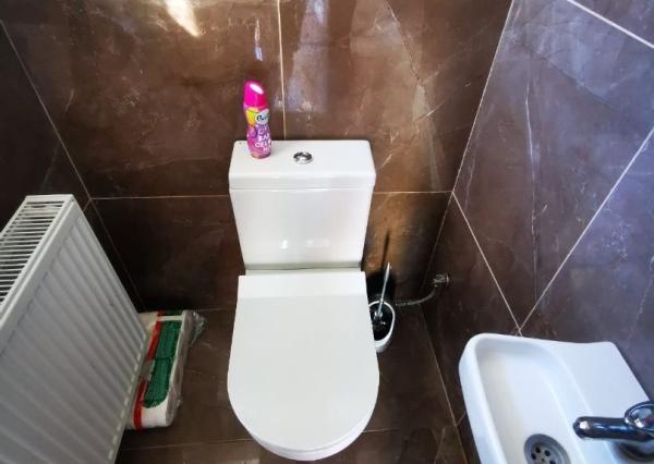 Znížená cena. Zrekonštruovaný rodinný dom vo Veľkých Kostoľanoch