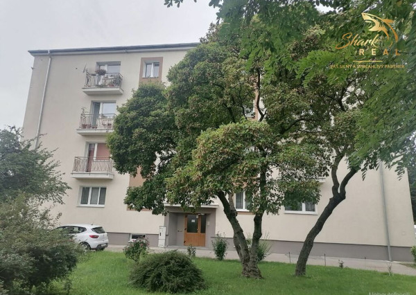 Na predaj priestranný slnečný 3-izbový byt na Krajinskej ulici