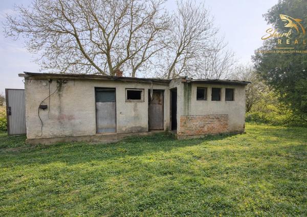 Na predaj rodinný dom v tichej a zelenej obci Štefanovičová (okres Nitra)