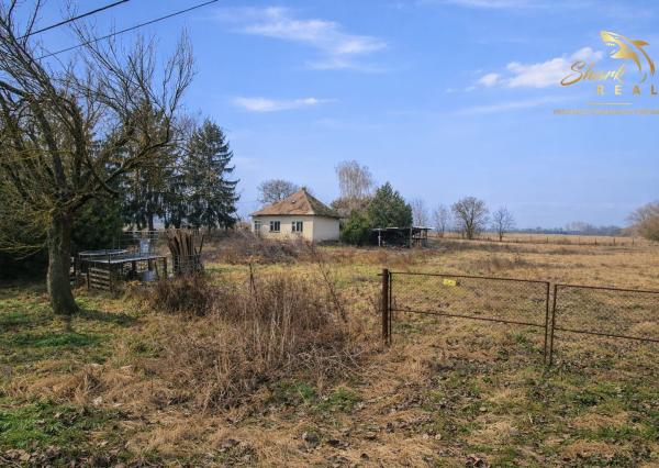 Na predaj rodinný dom v tichej a zelenej obci Štefanovičová (okres Nitra)