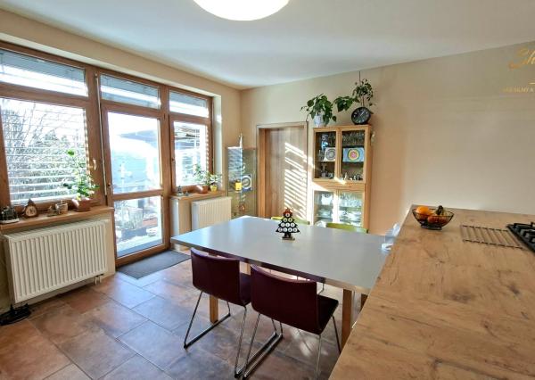 TOP PONUKA! Veľkometrážny rodinný dom na predaj