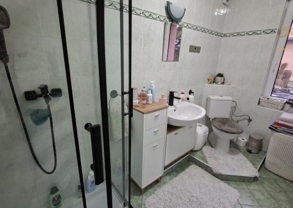 Rodinný dom na predaj s rozsiahlym pozemkom