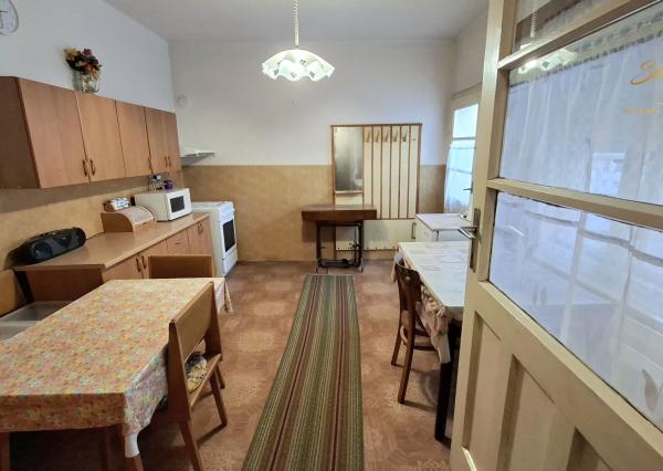 Útulný 4 izbový dom na predaj