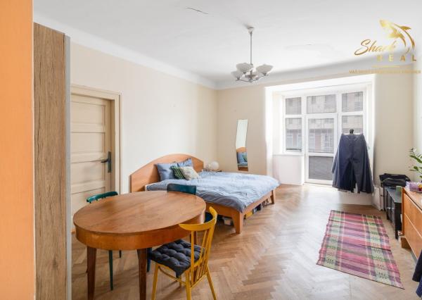 5-izbový byt 135m2 v historickom dome pri Eurovei - DOHODA možná