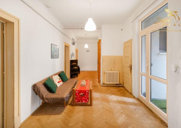 5-izbový byt 135m2 v historickom dome pri Eurovei - DOHODA možná