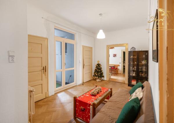 5-izbový byt 135m2 v historickom dome pri Eurovei - DOHODA možná