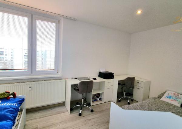 Na predaj 3-izbový byt po rekonštrukcii na ulici Komenského v Trebišove