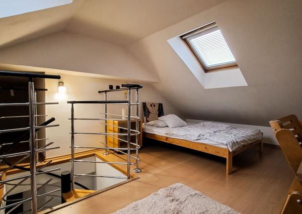 Exkluzívny mezonet na skok od Downtownu - tiché bývanie, ako aj predpripravená investícia