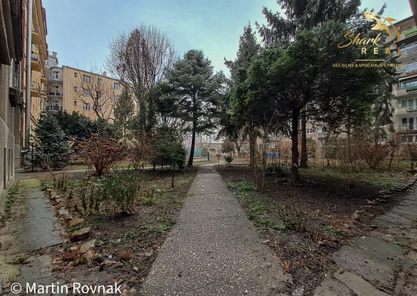 Exkluzívny mezonet na skok od Downtownu - tiché bývanie, ako aj predpripravená investícia