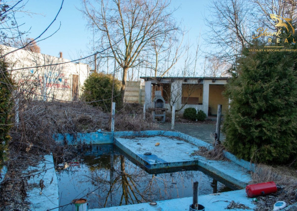 PENZIÓN / Apartmánový dom pri Štúrove