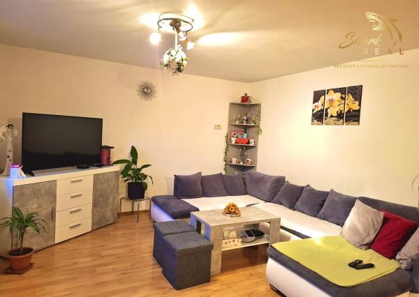 ZNÍŽENÁ CENA - Útulný rodinný dom s veľkou upravenou záhradou