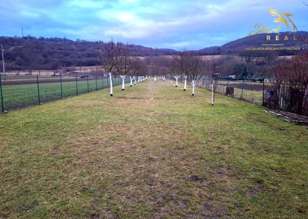 ZNÍŽENÁ CENA - Útulný rodinný dom s veľkou upravenou záhradou