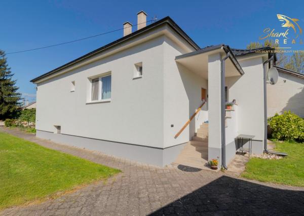 !ZNÍŽENÁ CENA! rodinný dom v atraktívnej obci BANKA