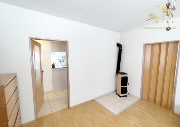 NOVÁ CENA! Útulný 3 izbový byt v srdci pohoria Tribeč