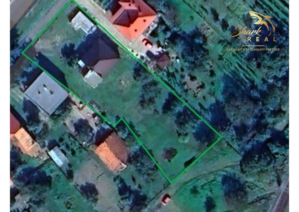 Rodinný dom s veľkorysým investičným pozemkom na predaj