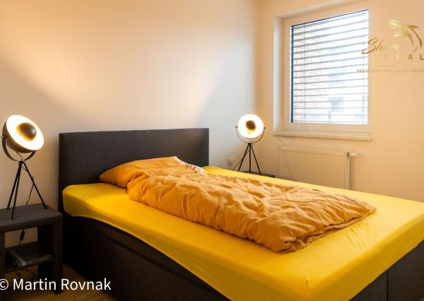 Moderný 2-izbový byt v Steinovom dvore – centrum na dosah