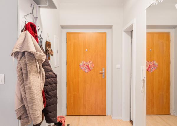 !ZNÍŽENÁ CENA! Slnečný 4-izbový byt s terasou len 10 km od Bratislavy