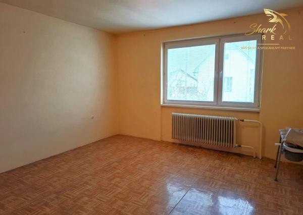 Rodinný dom so záhradou