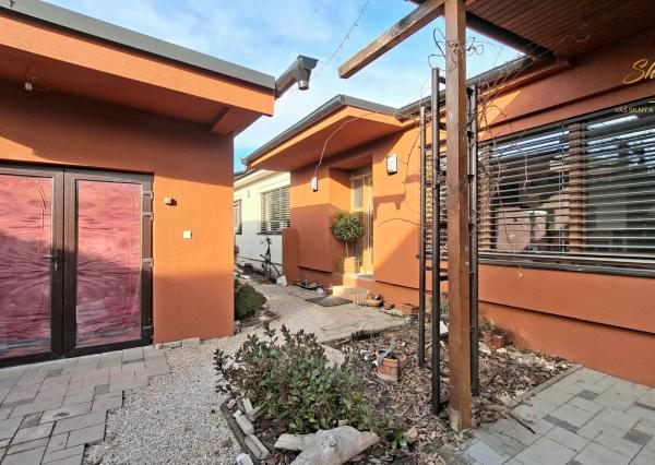 Veľkometrážny/dvojgeneračný rodinný dom na predaj