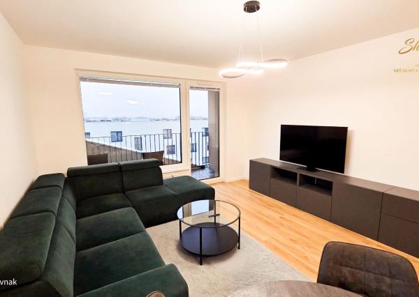 Priestranný 3-izbový byt v novostavbe Kopčianka s parkovaním v cene