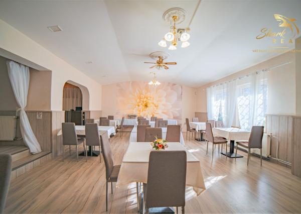 Na prenájom očarujúci penzión Dahlia s vynikajúcimi recenziami, reštauráciou, welness a ihriskom