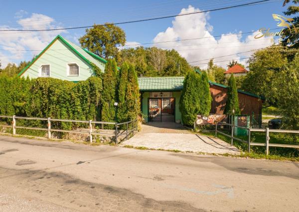 Na prenájom očarujúci penzión Dahlia s vynikajúcimi recenziami, reštauráciou, welness a ihriskom