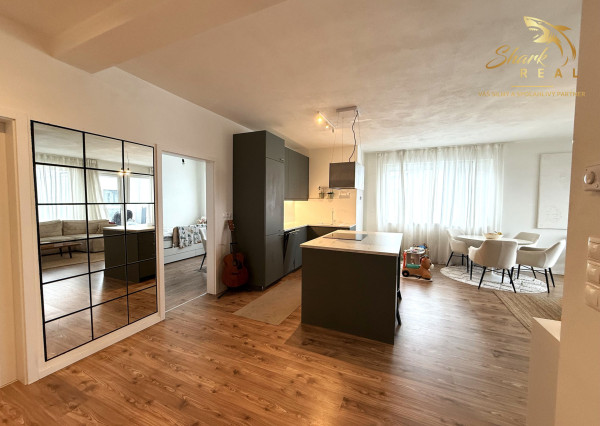 NOVOSTAVBA 3i byt s 2 Parkovacími miestami hneď pred bytom, KOMPLET Zariadený