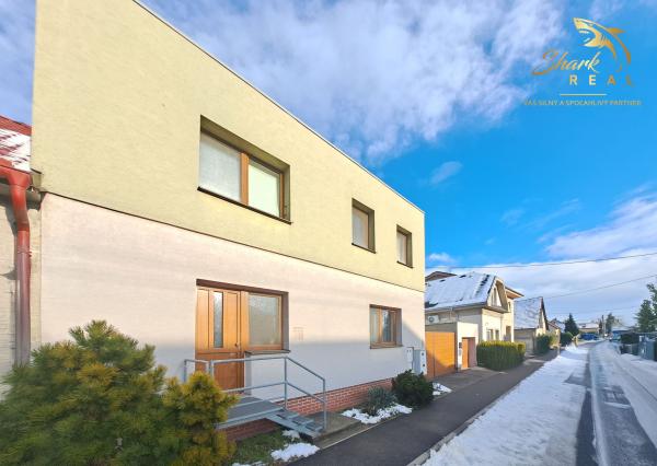 Dvojgeneračný rodinný dom s podnikateľským potenciálom – Viničné