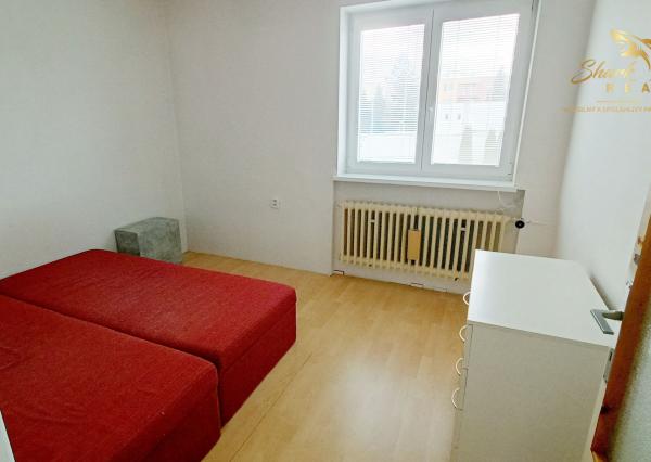 Priestranný rodinný dom s veľkou záhradou v TOP lokalite!